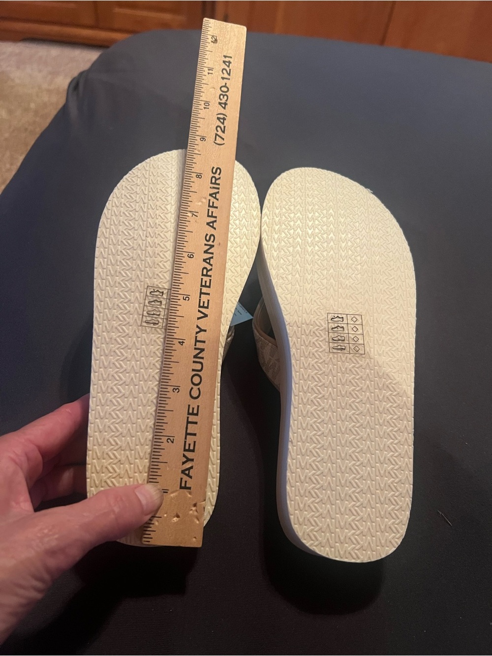 Michael Kors cream & tan, women’s 6 sandals, darling MK emblems. New with tags. - Picture 10 of 11